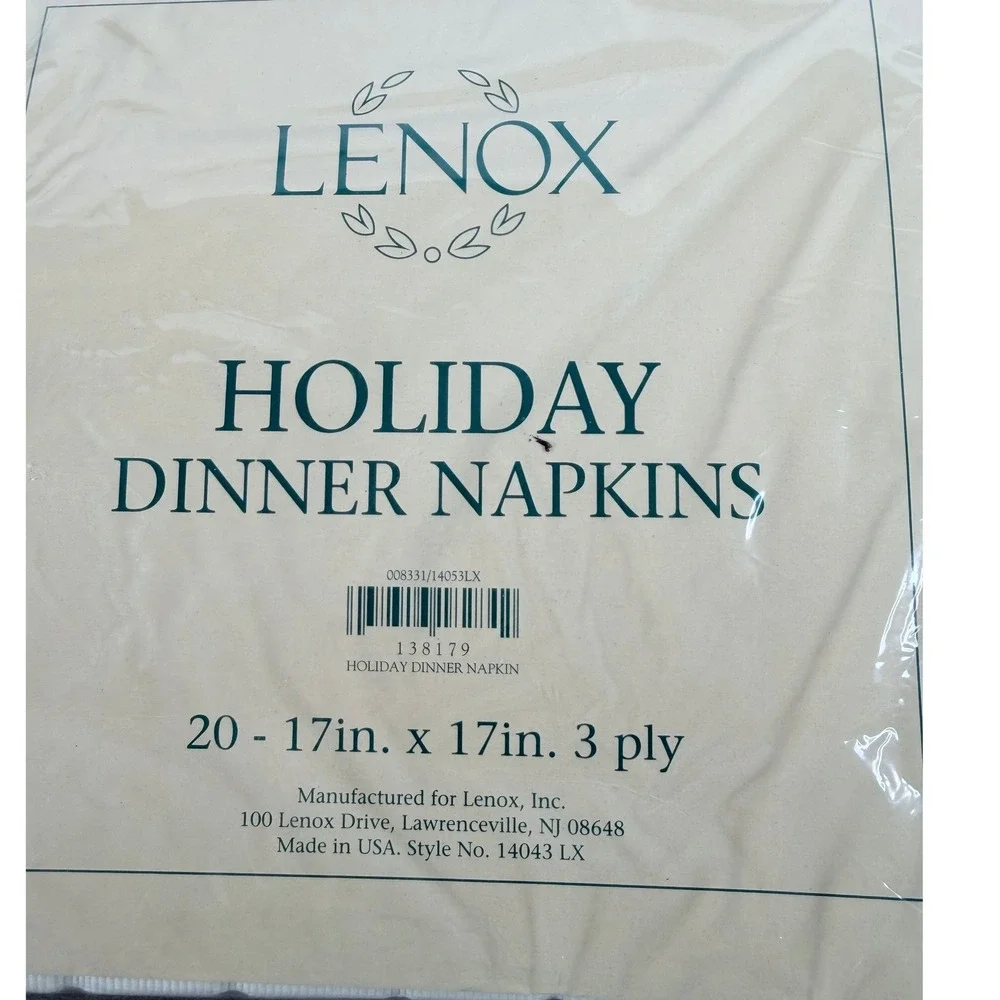 Lenox Holiday Paper Party Bundle 100 Napkins 12 Luncheon Plates Holly Berry